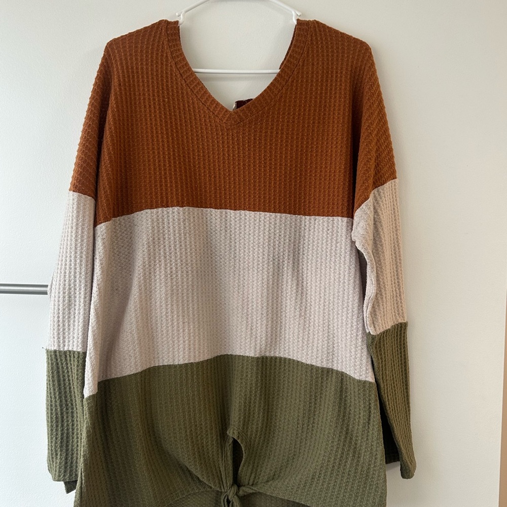 Elegant V-Neck Colorblock Top in Brown, Cream, and Green
